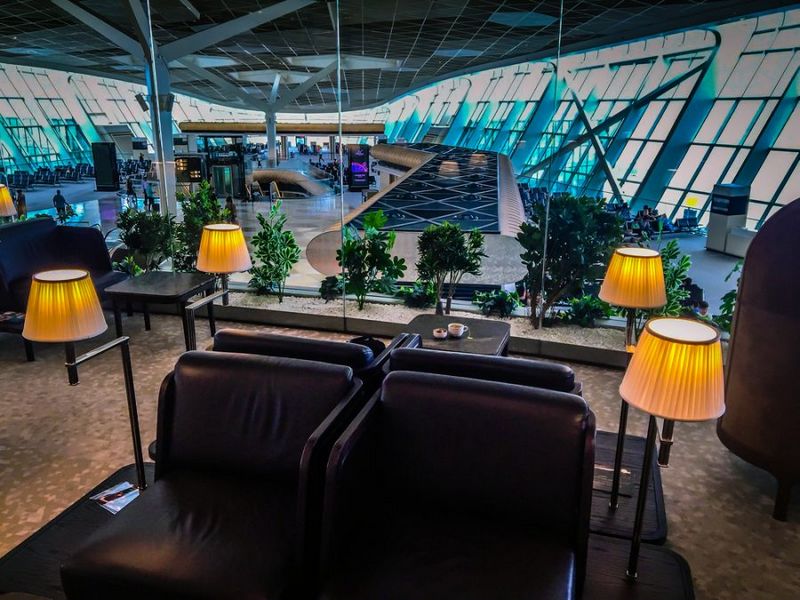 7 Credit Cards Which Give Free Access to Airport Lounges