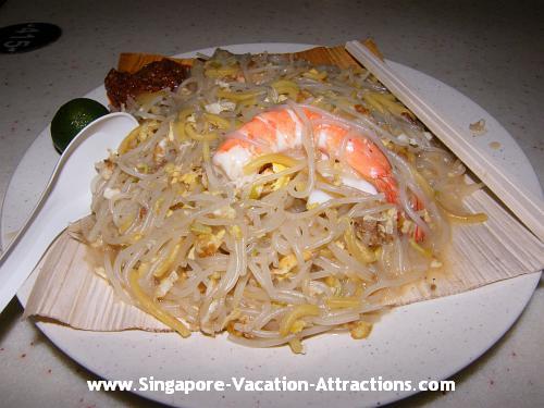 Popular Singapore local food: Hokkien Mee
