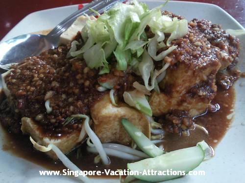 Tauhu Goreng is one of the popular hawker food in Singapore