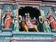 Best indian temple to visit in Singapore Little India: Sri Srinivasa Perumal and Sri Veeramakaliamman temples