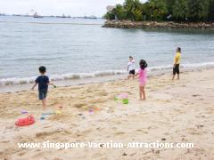Children have fun at Palawan Beach