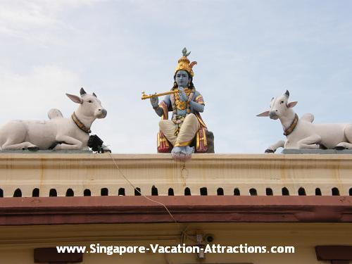 Sri Mariamman Temple, the most popular Indian temple in Singapore