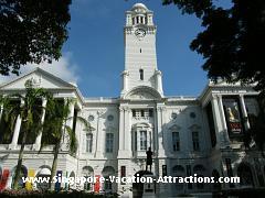 Victorial Theatre and Victorial Concert Hall: One of oldest colonial building located at the north bank of Singapore River